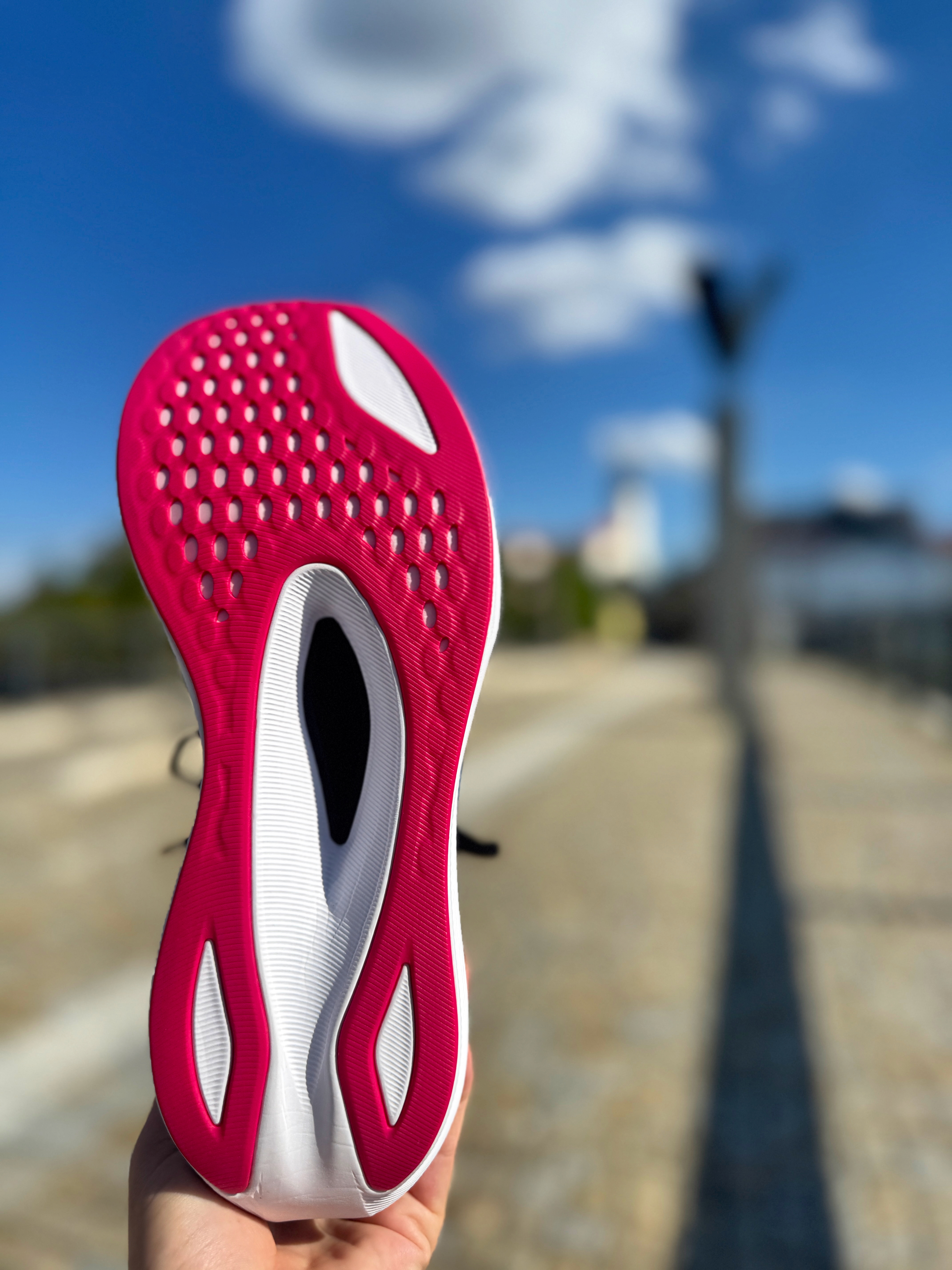 Dámské silniční závodní běžecké boty Asics Magic Speed 4